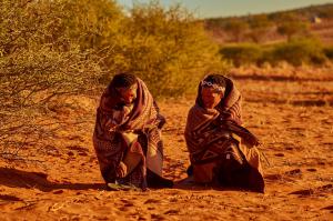 Kalahari Bushmen-WalkNamibia