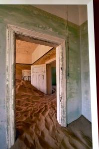 Kolmannskop Geisterstadtdie Natur siegt immerNamibia