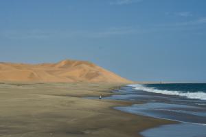 Swakopmund3Sandwich-Harbour-TourNamibia